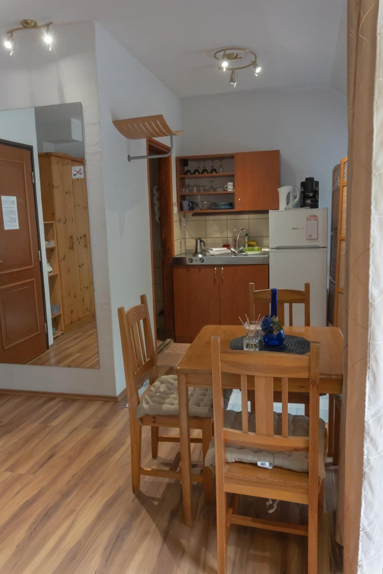 Rent A Scooter Vendeghaz Daire Zamárdi Dış mekan fotoğraf